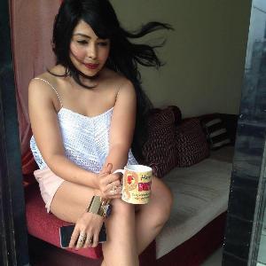 Farrah Kader Hot_5.jpg Farrah Kader Hot & Topless